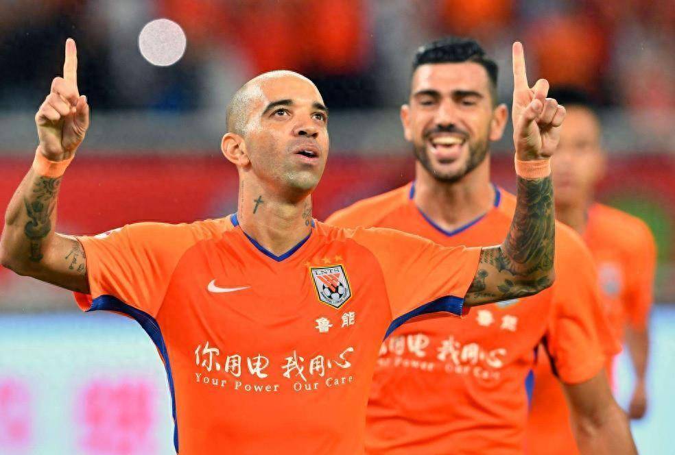 鲁能取得大胜,晋级亚冠关键阶段 鲁能取得大胜,晋级亚冠关键阶段