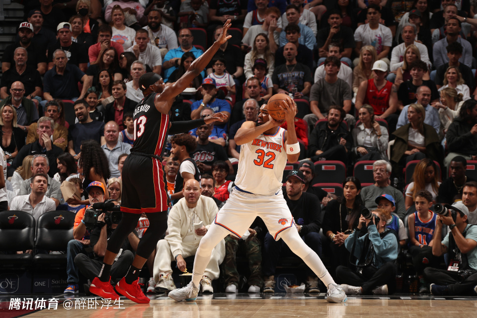 热火队大胜马刺队，继续追赶东部前四的简单介绍