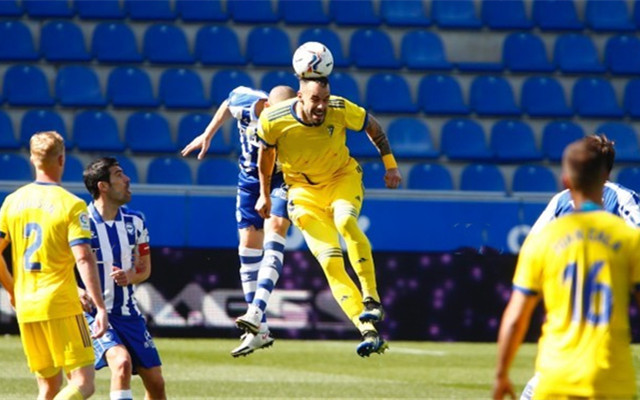 取得重要三分，球队高效抢分上档次