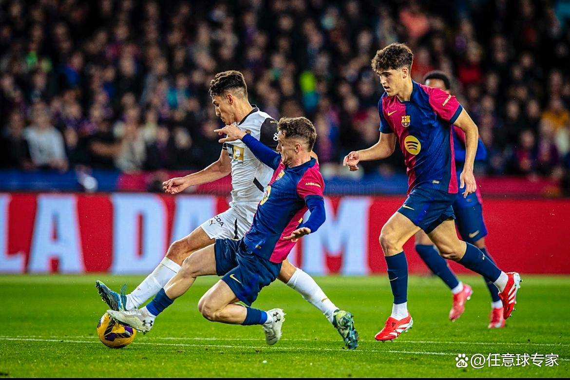 巴塞罗那阵容变动，备战欧联杯半决赛阵容的简单介绍